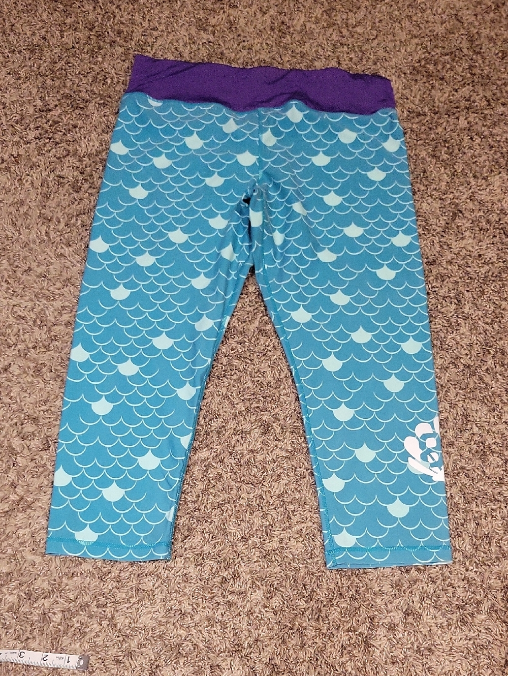 Disney Teal Little Mermaid Scale Capri Leggings Purple Waistband XL Ariel